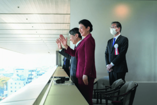 天皇陛下、雅子さま　10月29日、東京競馬場にて天皇賞（秋）をご覧に（写真／JMPA）