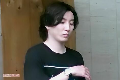 SixTONES京本大我、仰天の“股間”投稿が「センシティブ表示」でファン騒然、後輩のTravis Japan宮近海斗も…