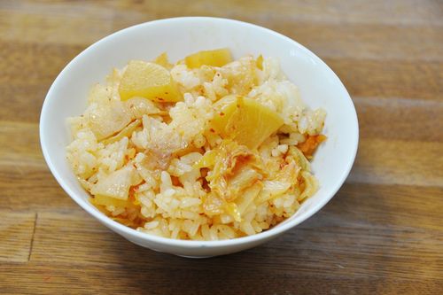 木村拓哉もびっくり（!?）な、塩尻市のキムタクごはん。学期に1回程度出されている。「キムタクが出ると児童は大喜びです」（塩尻市役所）