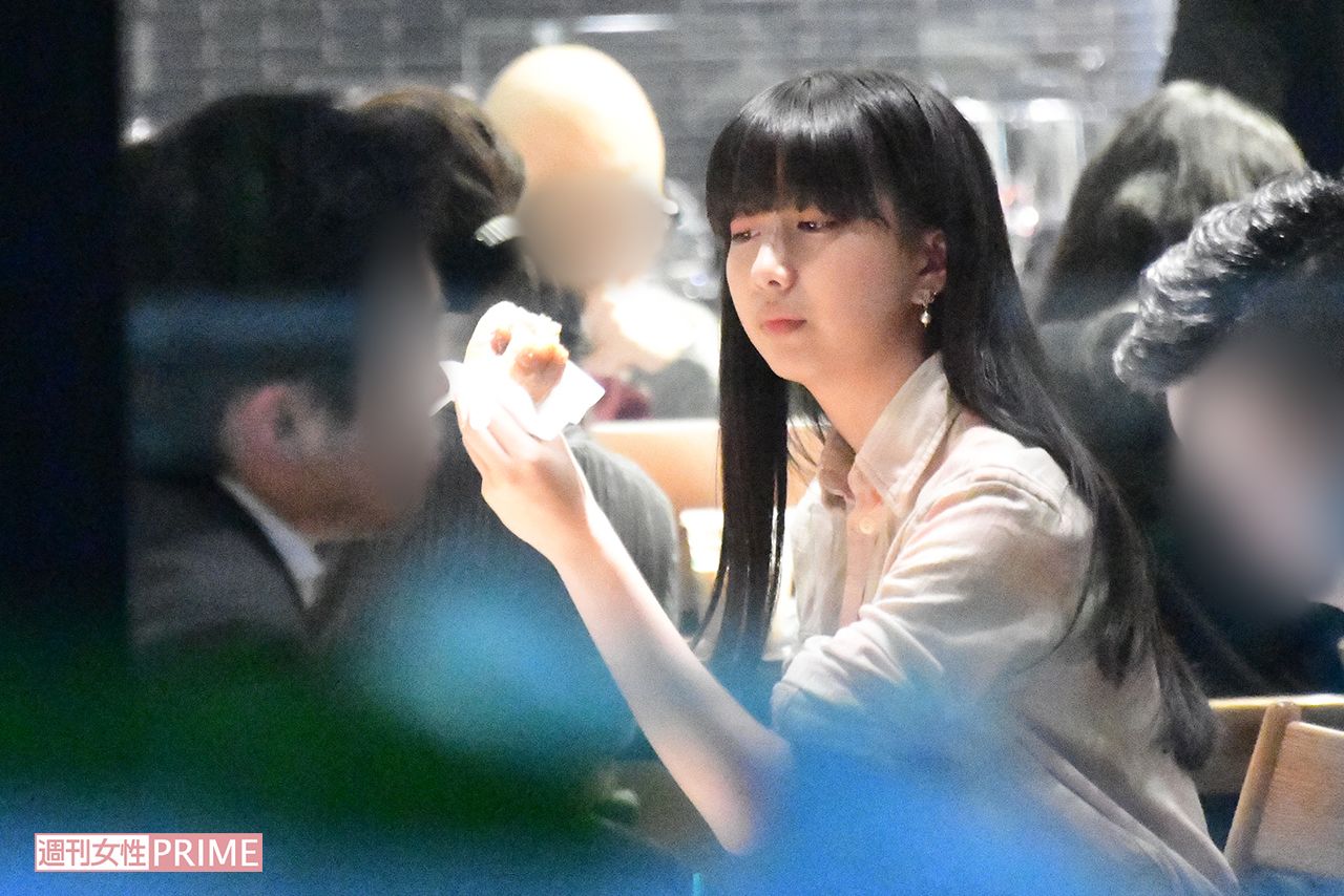 2018年10月、フルート発表会後にカフェに寄った、木村拓哉と工藤静香の長女・Cocomi