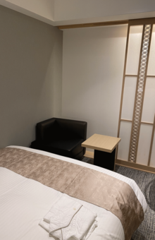 布団やベッドは使用したままのグチャグチャの状態がいちばんいいとのこと（※画像はイメージです）