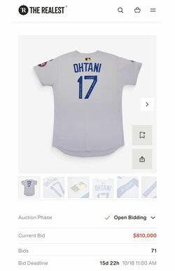 オークションに出品された大谷翔平のユニフォーム