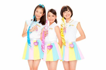（左から）岡本夏美、平祐奈、吉川日菜子。“おはガールちゅ！ちゅ！ちゅ！”は当時大人気