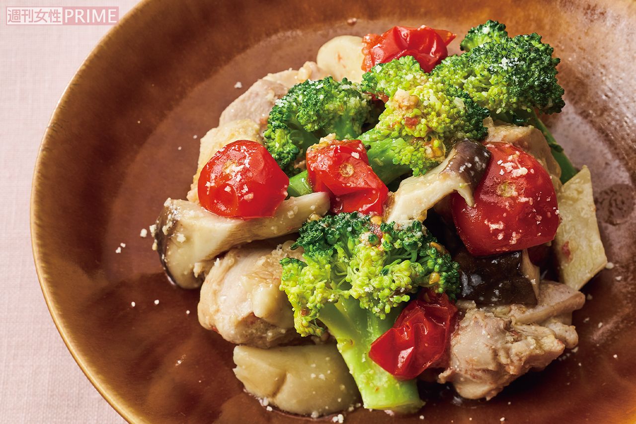 鶏とブロッコリーの洋風炒め　撮影／廣瀬靖士