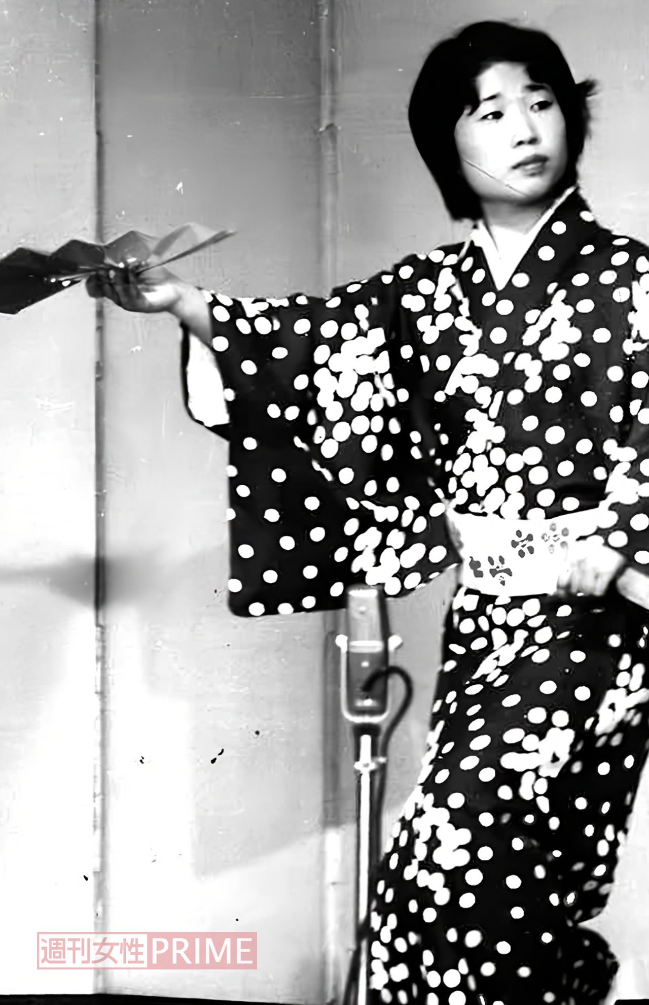 1975年、舞台衣装は男物だった　写真提供／露の都