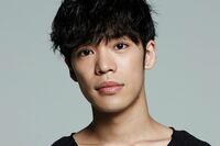 人気声優の小野賢章が、ラーメンを食べながら大号泣で読んだ小説