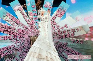 2015年、ネット世代の新たなファンたちの声援（コメント）を背に紅白で『千本桜』を熱唱