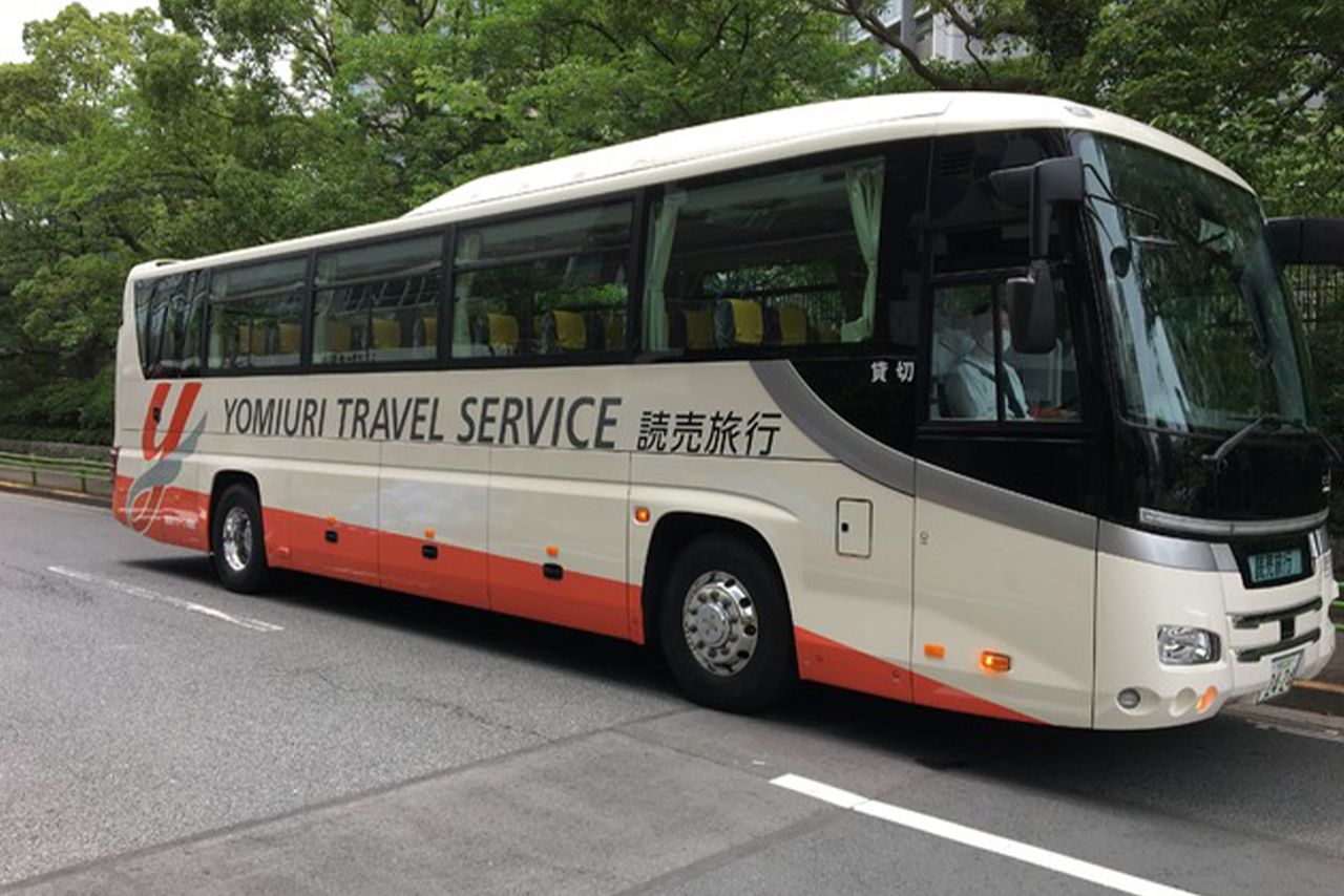 バスは東西南北どこへ向かうのか。綿密に計画を立てて行く旅もいいけれど、意外性を楽しむのが大人の余裕