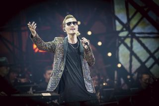 『EXILE ATSUSHI LIVE TOUR 2016 “IT'S SHOW TIME!!”』より