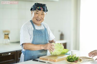 タフさと明るさの源は戦争体験。「レシピ本をもう一冊出したい」と小林まさるさん　撮影／廣瀬靖士