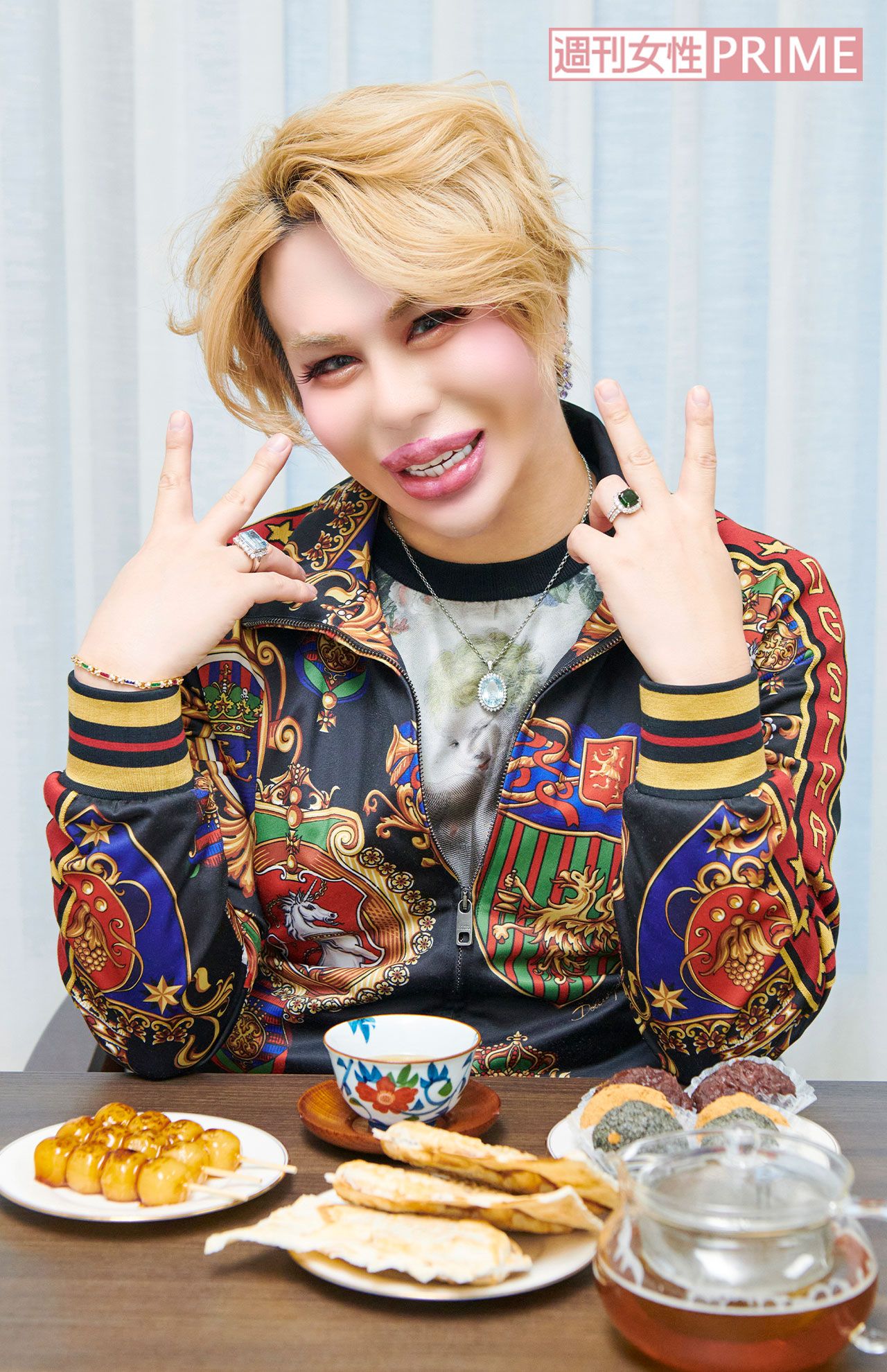 前回の取材ではケーキ3つ完食。今回は「ダイエット中だけどね♪」と言いつつ笑顔で完食！