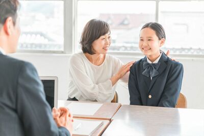 東大生に聞いたら「普通の親です」との回答も!公立トップ校に合格する子の親に共通する「6つの特徴」