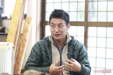 興膳健太さん（36）は害獣対策だけでなく民泊などの事業も手掛けている