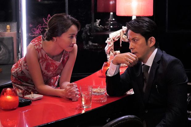 財前は愛人のケイ子にだけ唯一、心を許せる　(c)テレビ朝日