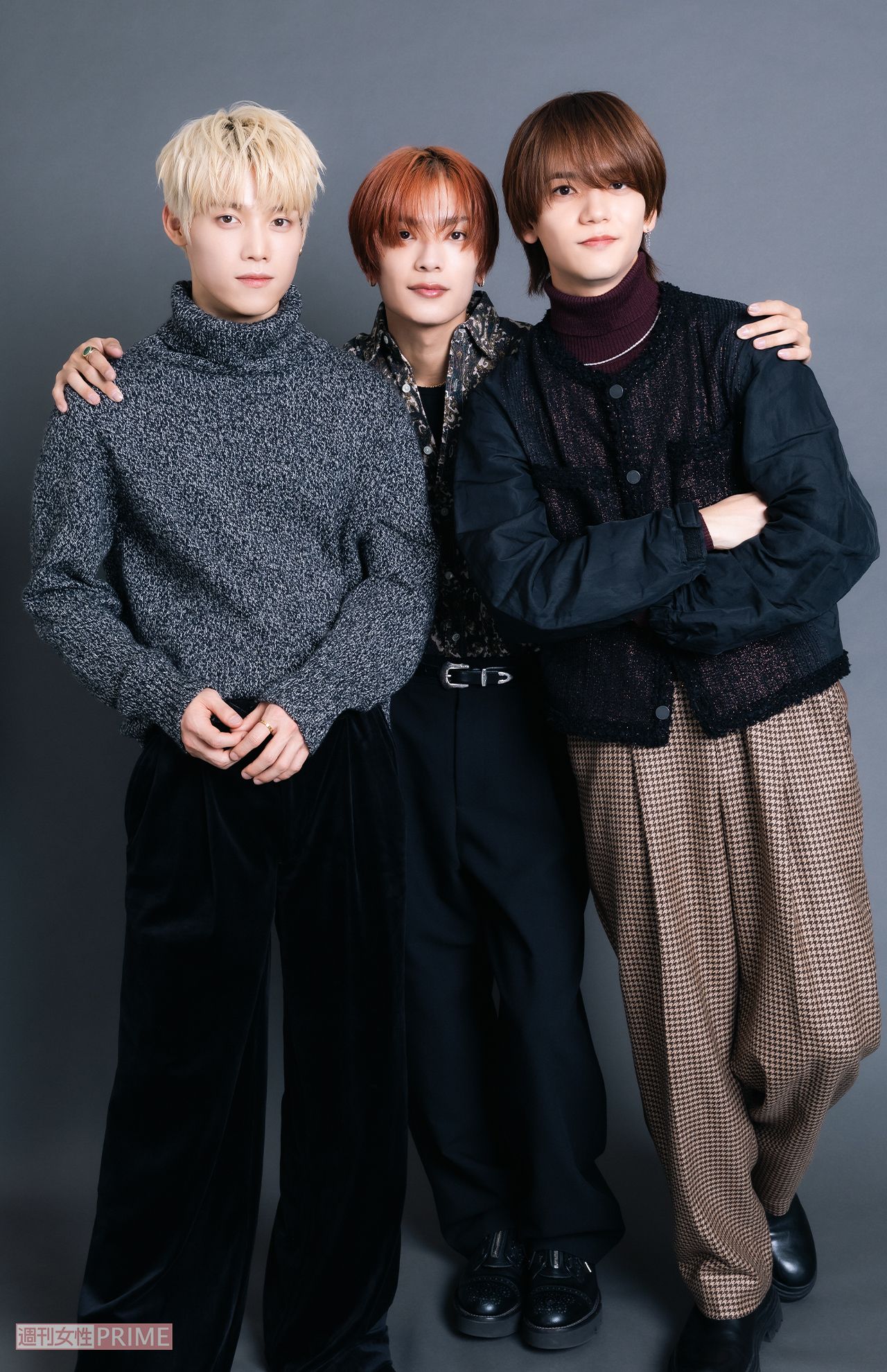 写真左から木村柾哉（INI）、高橋恭平（なにわ男子）、中島颯太（FANTASTICS）　撮影／矢島泰輔　スタイリスト／三島和也（Tatanca/高橋）、岡本健太郎（木村）、中瀬拓外（中島）ヘアメイク／花井菜緒（JOUER/高橋）、武井さやか（MASTERLIGHTS/木村）、島田聖香（Luana/中島）