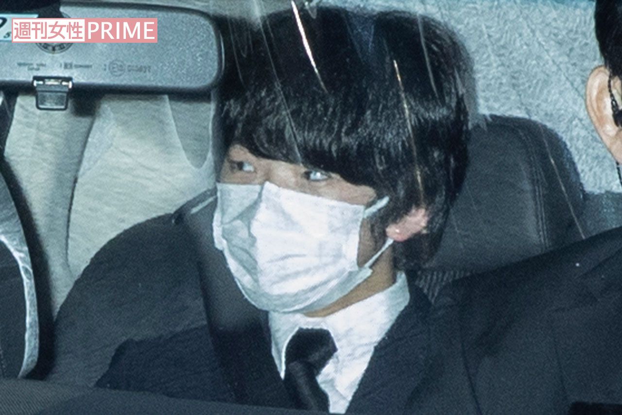 81歳でお亡くなりになった紀子さまの父・川嶋辰彦さんの家族葬に参列された悠仁さま（’21年11月）