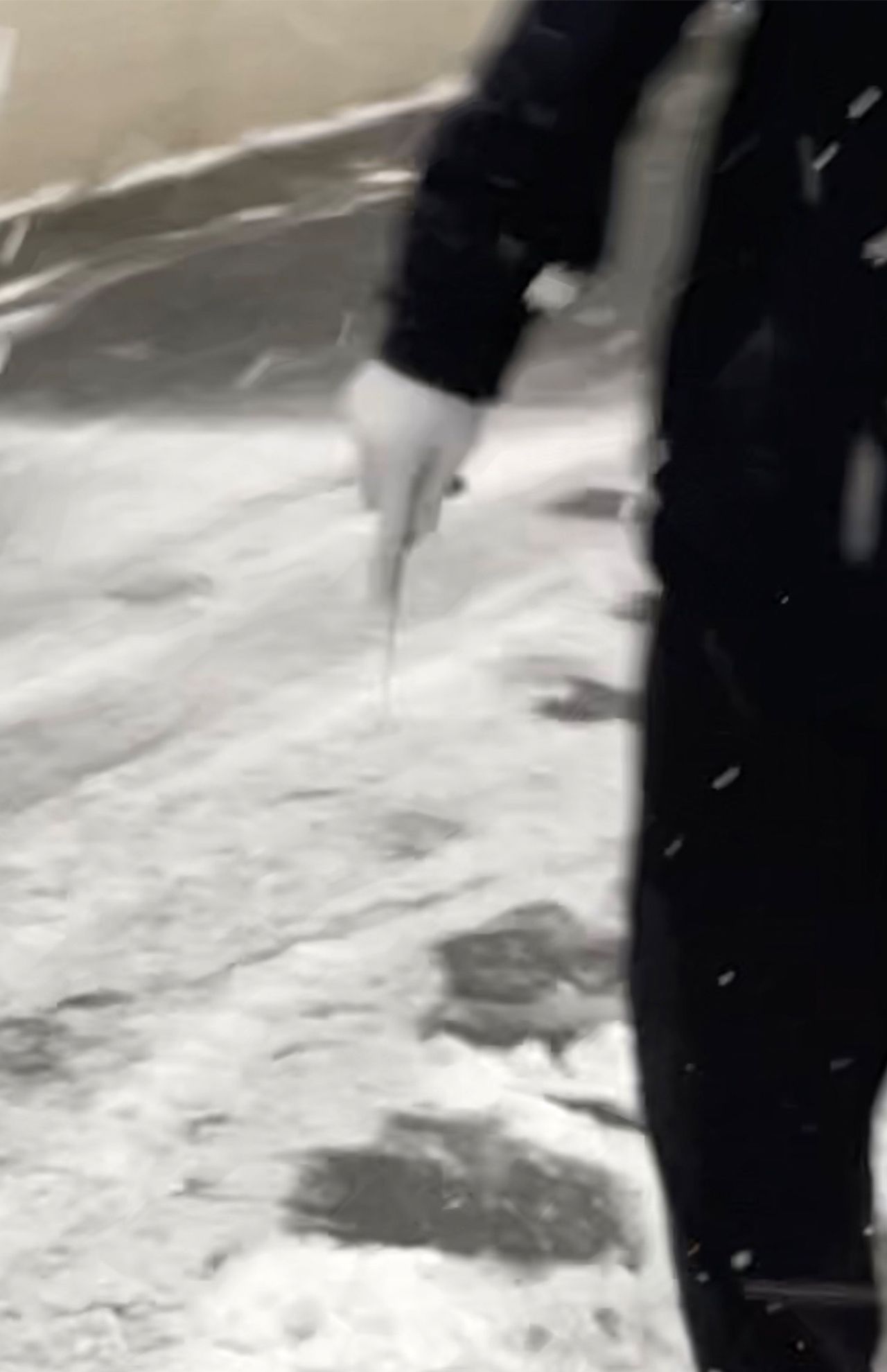 今年1月にも河上久容疑者は刃物を持ってAさんの息子を追いかけた（被害者提供）