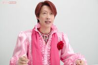 純烈のリーダー酒井一圭に“ライバル宣言”された早着替え企画が大バズり中のエレガント桐生、凱旋ライブで…