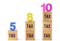 賃金は低下、働き口は消滅、物価は上昇。日本を襲う“三重苦”とキャッシュレス化の波