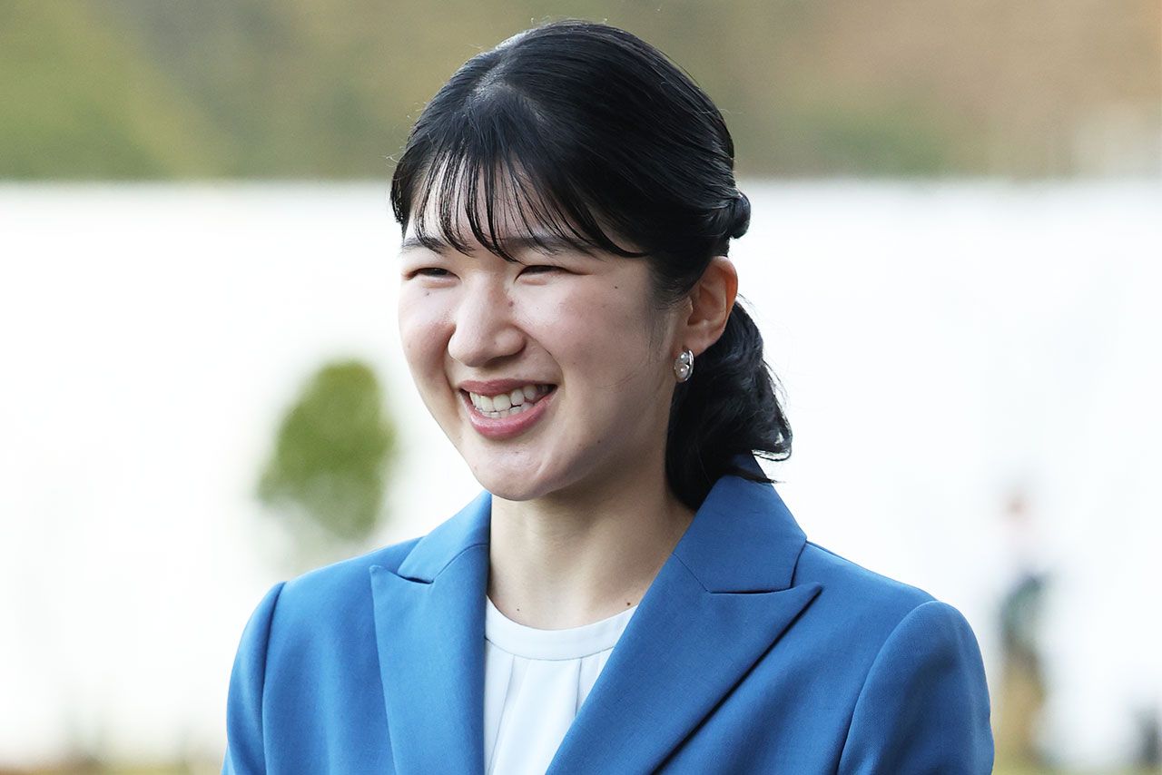 10月12日、青森県の是川縄文館を訪れた愛子さま