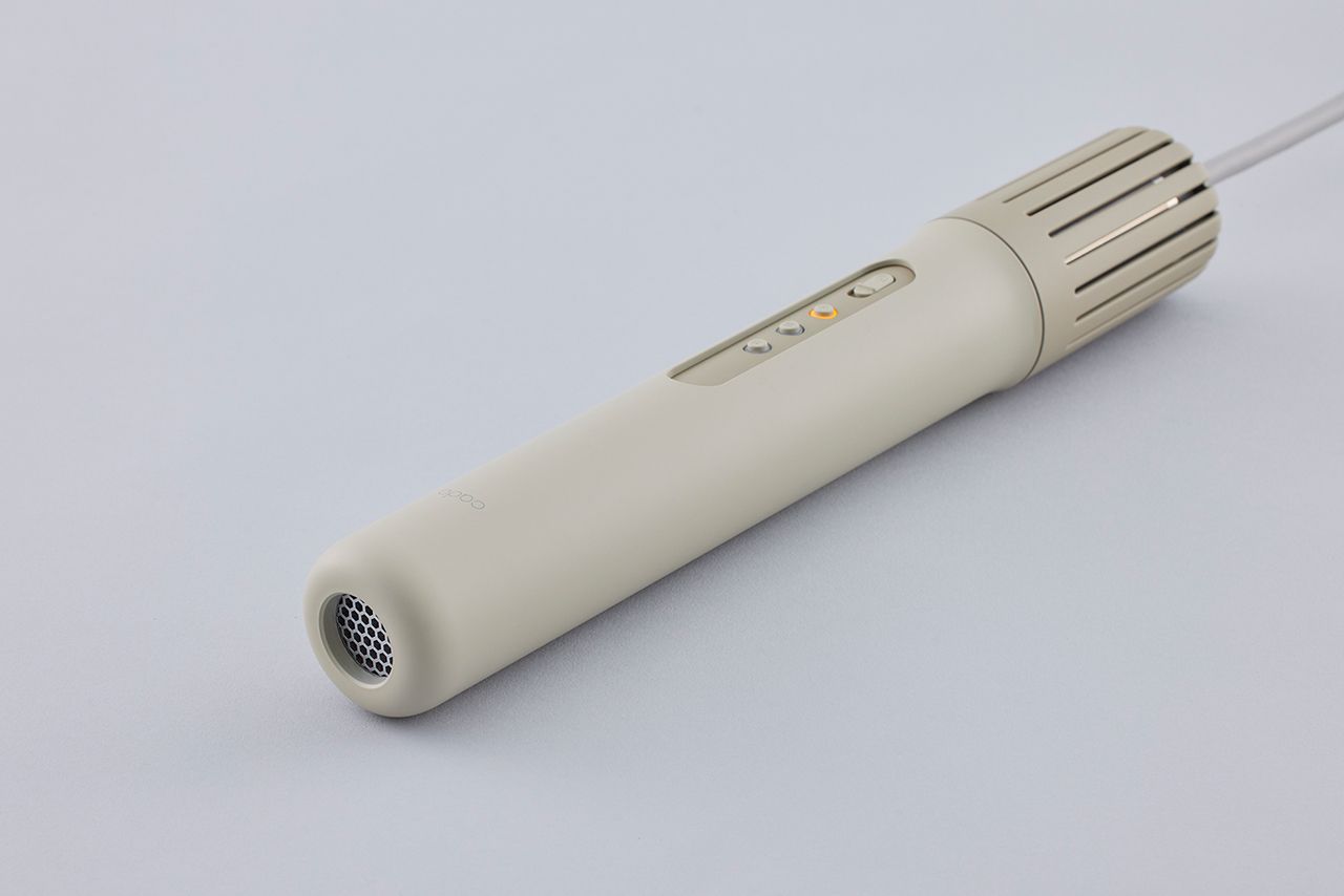 ふとん乾燥機　フェーン001（カドー）2万4200円