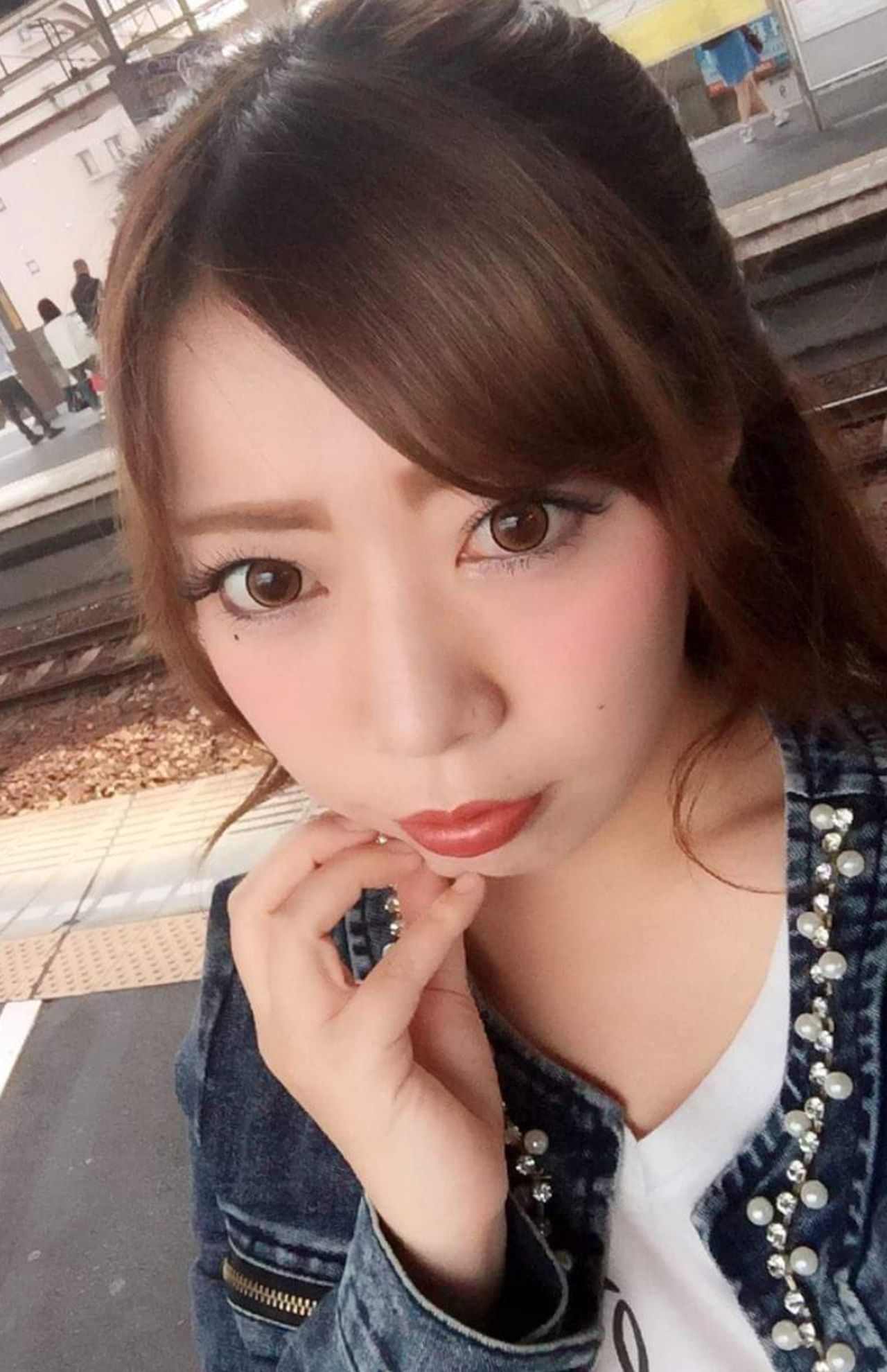 内田明日香容疑者（本人Facebookより）