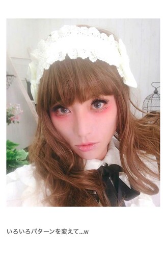 2018年6月5日付のブログでクイズバラエティー『今夜はナゾトレ』（フジテレビ系）のために《久っっしぶりに女装した》と報告した杉浦太陽（本人のブログより）