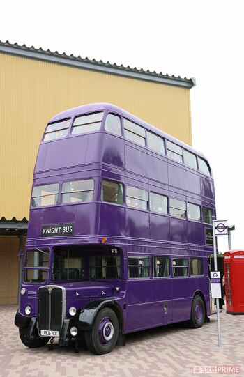 『ハリー・ポッターとアズカバンの囚人』での夜の騎士バス（撮影／吉岡竜紀）