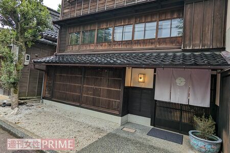 MEGUMIが金沢・ひがし茶屋街で経営するCafeたもん