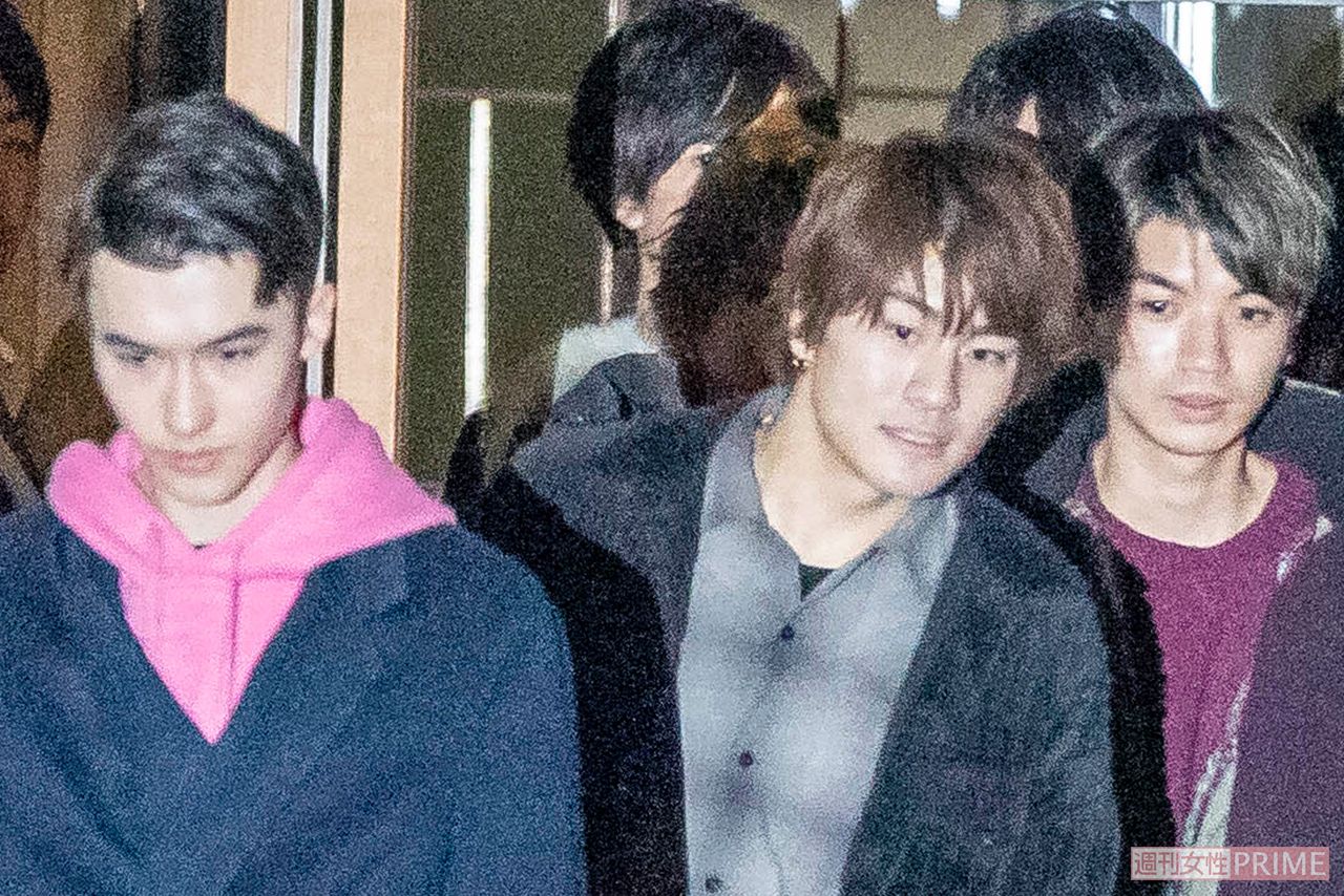 （左から）Sexy Zone・マリウス葉、SixTONES・森本慎太郎、SixTONES・高地優吾