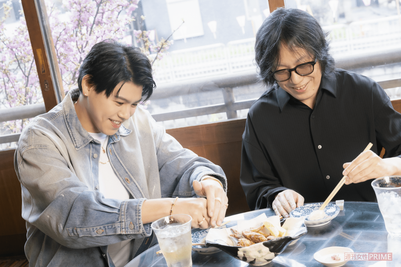 BE:FIRST・LEO、作家・燃え殻（撮影／矢島泰輔）