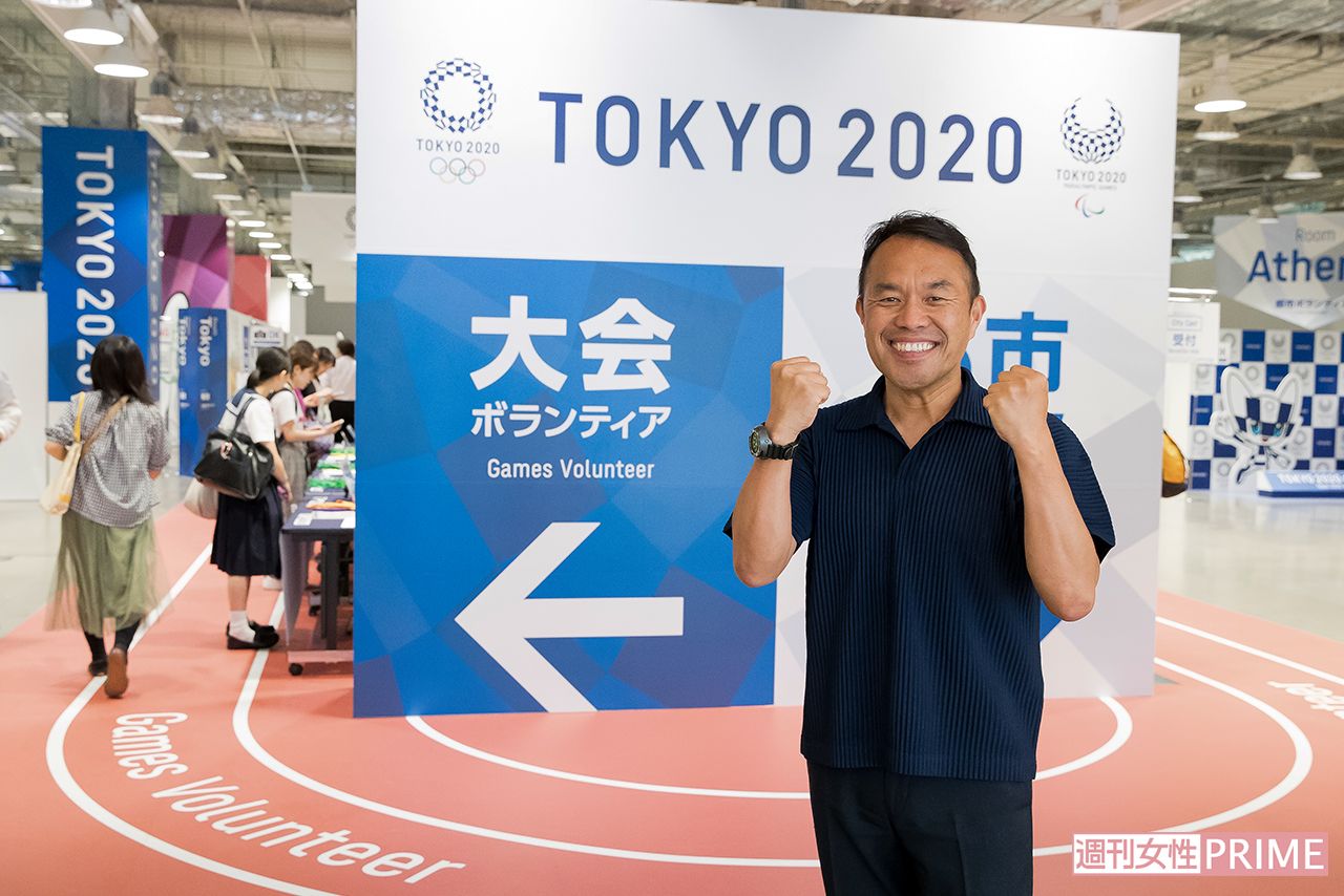 東京五輪ボランティア希望者たちの面談を連日開催している有楽町の会場。制服姿の高校生から高齢の人まで、さまざまな世代の応募者が見受けられた　撮影／伊藤和幸