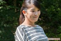 眞子さまついに状況“客観視“か 、小室圭さん会見でも拭えぬ「一時金頼み」批判