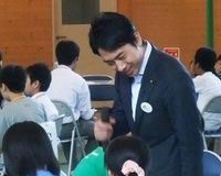 小泉進次郎が本気で肩入れする原発30キロ圏内の県立高校