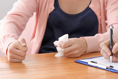 がんばり過ぎてメンタル疾患に陥ることも。「いい人」をやめて幸せになるためには