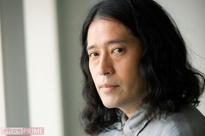 又吉直樹、芸人か小説家かを問われ「どうでもええんちゃうかなって思ってます」