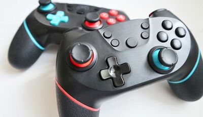 《1994年の次世代ゲーム機戦争》圧勝したプレステ・セガサターンの影にギャルゲーが得意な“幻の機種”PC-F…