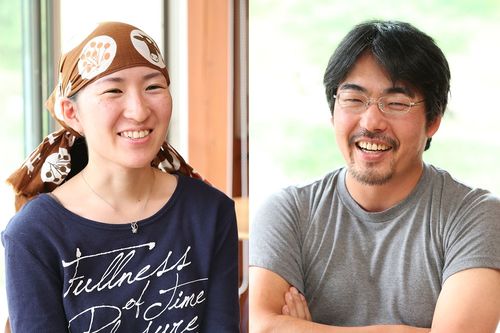 （写真左）神谷さんは親の反対を押し切り、夫婦2人して、なかほら牧場に。夫・昇孝さんの誕生日に中洞さんの著書『幸せな牛からおいしい牛乳』をプレゼントしたことがきっかけだった／（写真右）「中洞がいなくても牧場が回るようにするのが自分の仕事」と牧原さん　撮影／吉岡竜紀