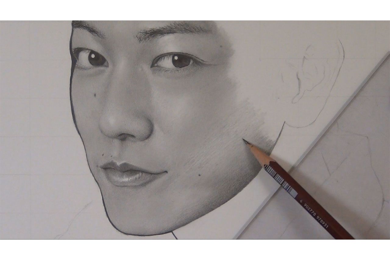 5. さらに頬を仕上げていく