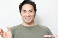 ＜父・平幹二朗さん一周忌＞息子・平岳大が語る、両親離婚後のドラマチック再会