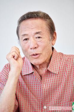 自身を「不器用」と言う小林さん。気さくで謙虚な人柄は、演じてきた多くの役どころと重なる　撮影／山田智絵