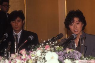 近藤真彦と中森明菜の記者会見