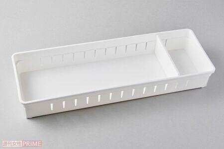 キッチントレー（ワイド）/DAISO　撮影／山田智絵