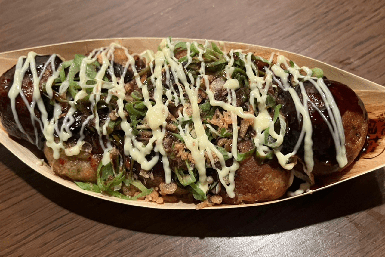 銀だこと『一平ちゃん』がコラボしたたこ焼き