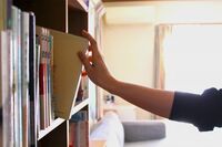 日本の名文クイズイントロ・ドン!和辻哲郎文化賞受賞作家がオススメする、読書の秋に読んでほしい古典名作