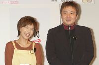 【渡辺徹さん死去】おしどり夫婦の妻・榊原郁恵が結婚30年で語っていた「ケンカの理由」と、夫婦円満の秘訣…