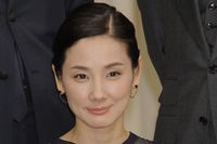 安住アナと居酒屋を放浪する吉田羊、放送作家が驚く「台本にないキャラ」とは