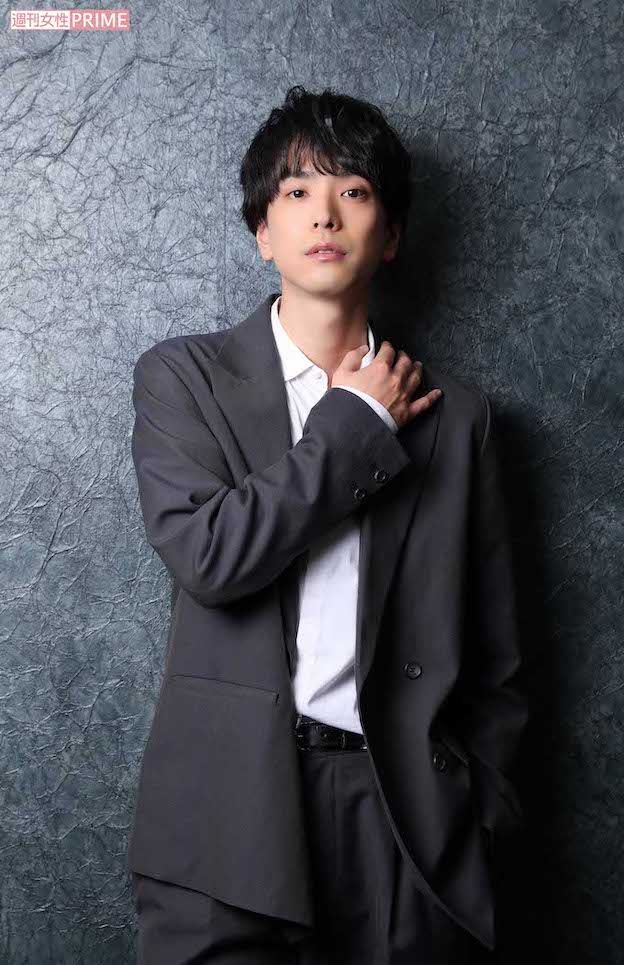 黒羽麻璃央　撮影/北村史成