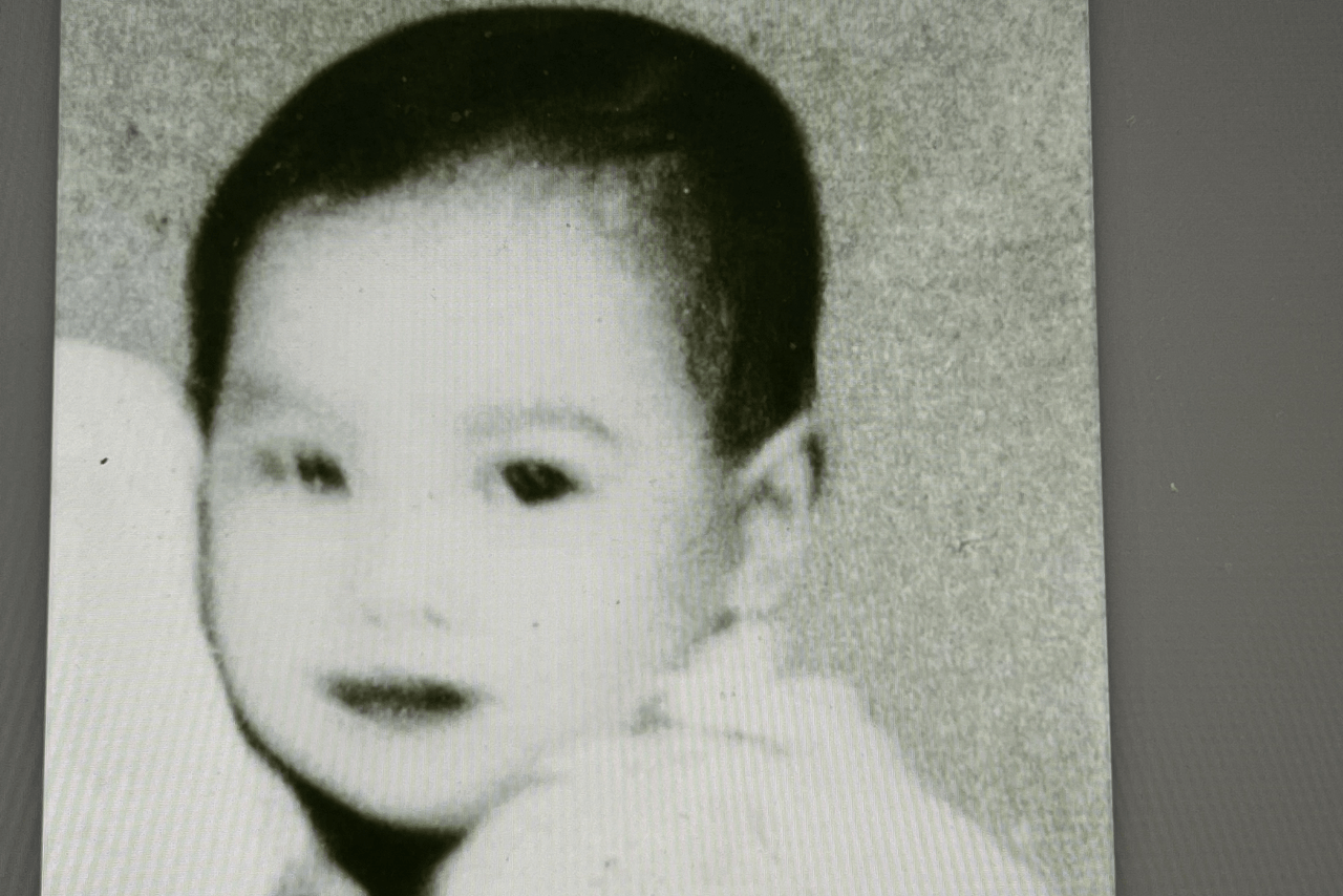 顔が整った赤ちゃん時代の由美さん