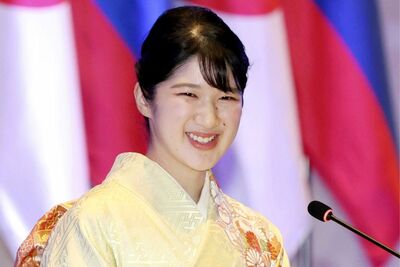 愛子さま、ラオス訪問中に披露された“感動スピーチ”を専門家が分析！ポイントは「話していない時間の使い…